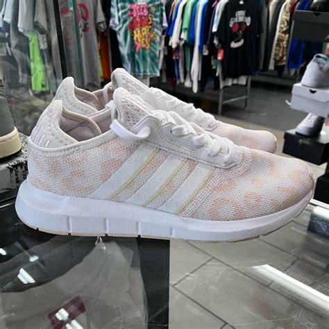 original adidas swift run women clear brown|Women's adidas Originals Swift Run .